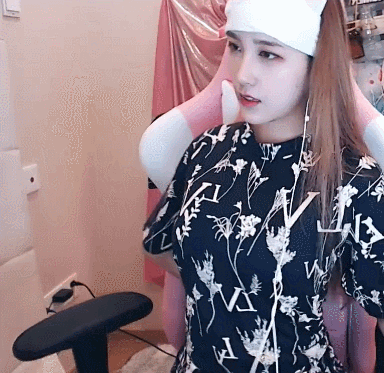812d567880de5c0861ac45a57d7d9299.gif