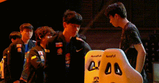 微信图片_20210203123910.gif de8a93c9b59b34493eabb0da507ccb68.gif