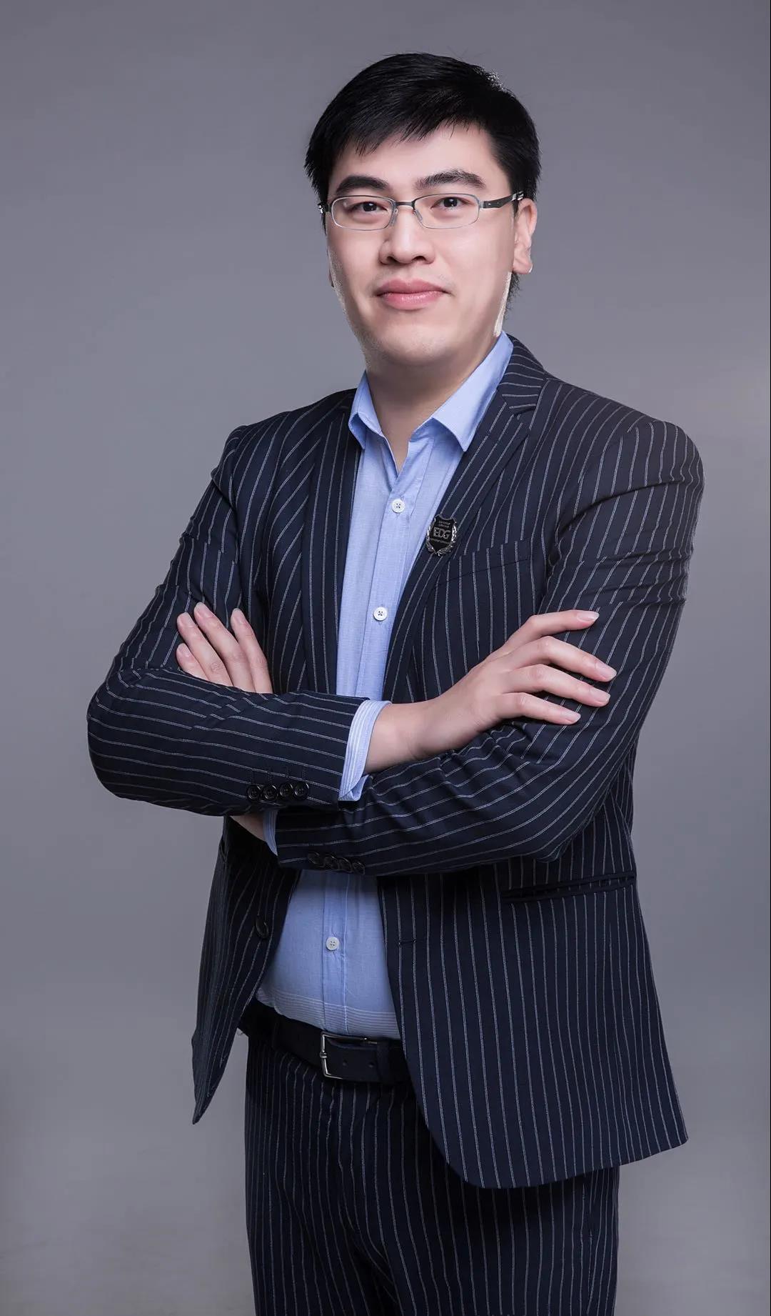 夺冠后听听EDG总经理潘逸斌如何说 ？